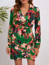 Load image into Gallery viewer, Printed Long Sleeve Tulip Hem Dress