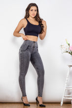 Load image into Gallery viewer, Zip Closure Skinny Jeans with Pockets