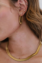 Load image into Gallery viewer, Good Luck Charm Screw-Thread U-Shaped Earrings