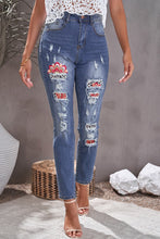 Load image into Gallery viewer, Leopard Patch Ankle-Length Jeans
